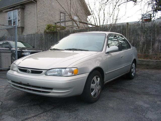 2000 Toyota Corolla for sale