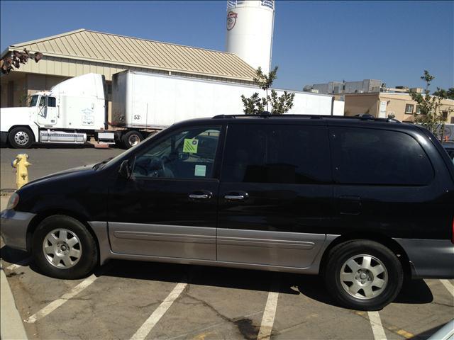2002 Kia Sedona for sale
