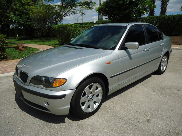 2004 BMW 3 SERIES 325I SEDAN silver metallic great shape all electrical and optional equipment on
