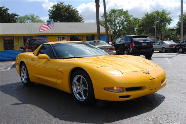 2004 CHEVROLET CORVETTE, yellow, ...