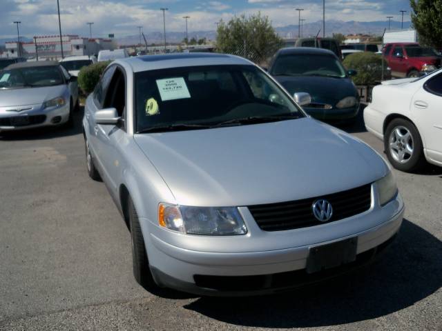 2000 Volkswagen Passat