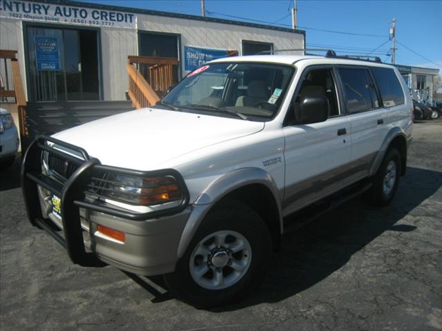 1998 MITSUBISHI MONTERO SPORT LS 4WD white 1998 mitsubishi montero ls v6 3 0l automatic rwd with