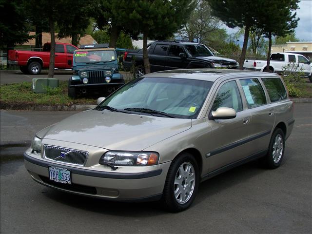 2001 Volvo V70 for sale