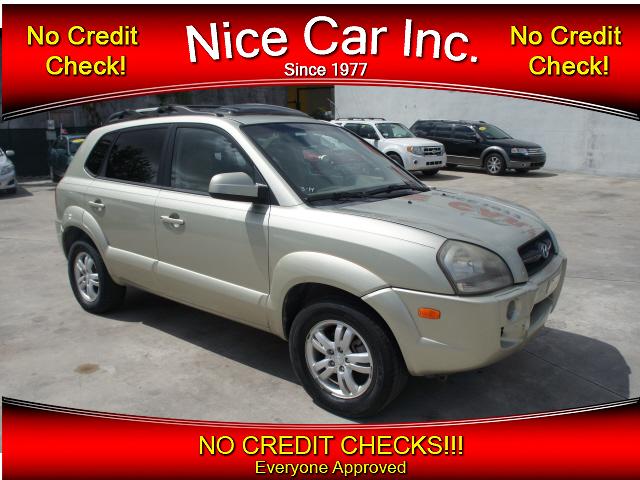 2006 HYUNDAI TUCSON, lt. brown, ...