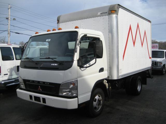 2005 mitsubishi fuso fe 120  for sale