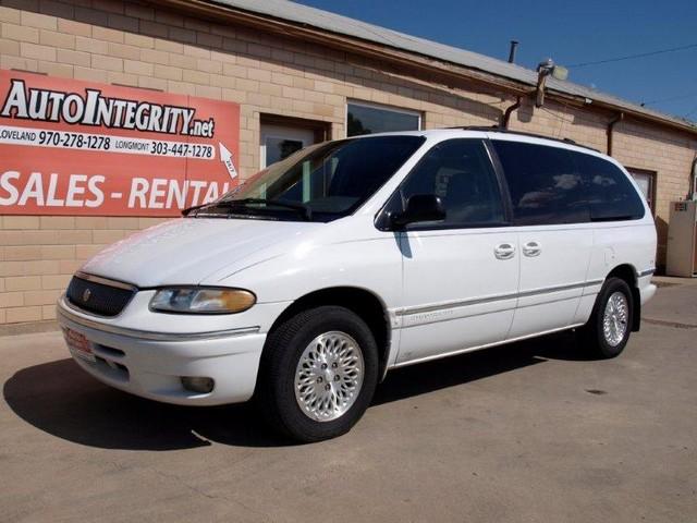 1997 Chrysler Town & Country for sale