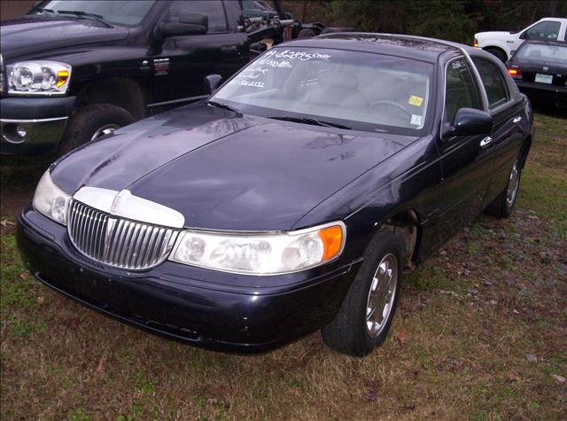 1999 Lincoln Town Car