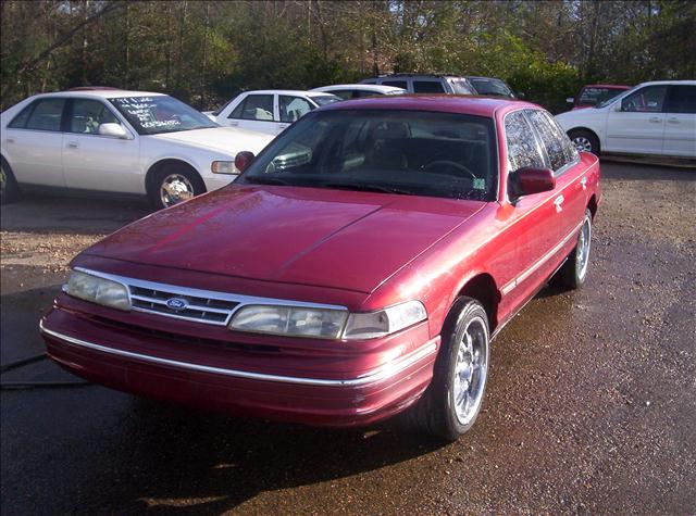 1997 Ford Crown Victoria
