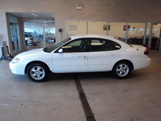 2006 Ford Taurus for sale