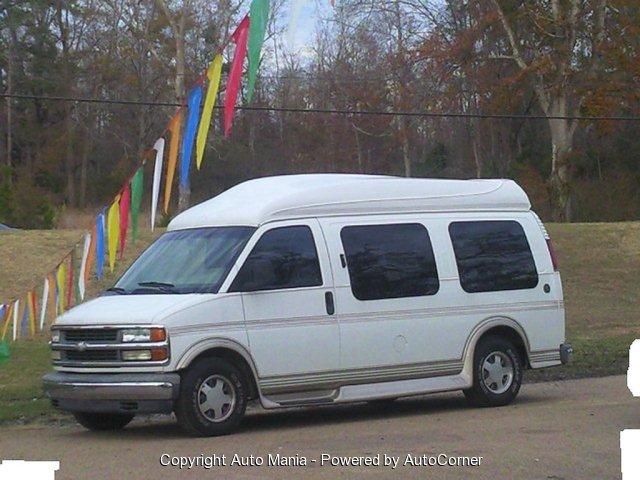 2000 Chevrolet Express for sale