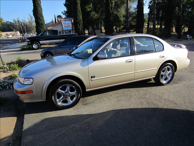 1999 Nissan Maxima for sale