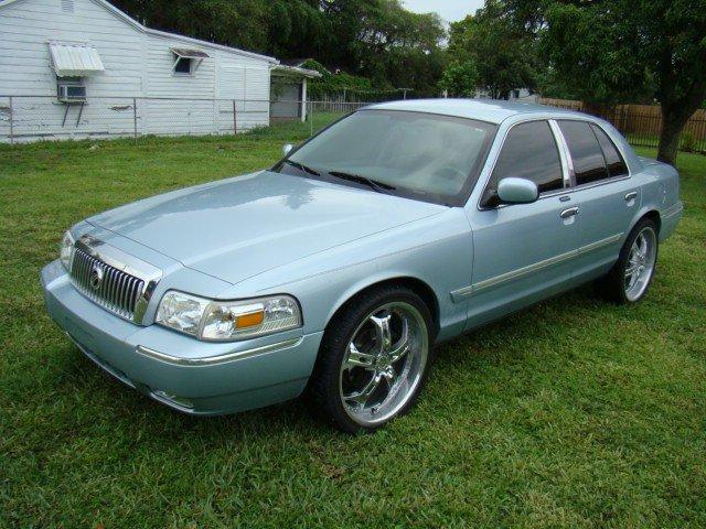 2008 Mercury Grand Marquis for sale