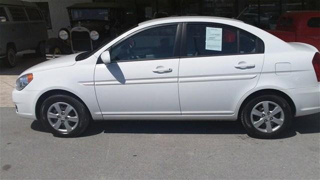 2011 Hyundai Accent for sale