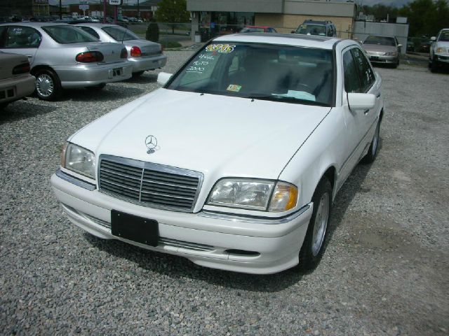 2000 Mercedes-Benz C-Class
