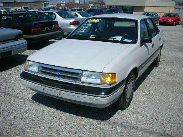 1988 Ford Tempo