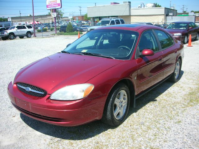 2001 Ford Taurus