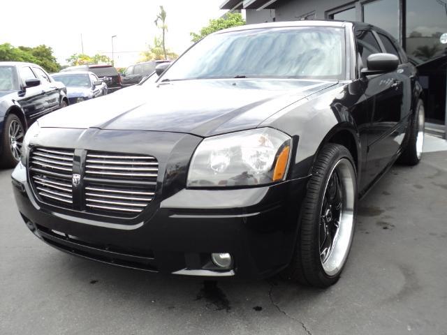 2006 Dodge Magnum for sale