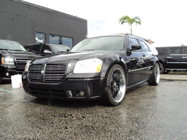 2005 Dodge Magnum for sale