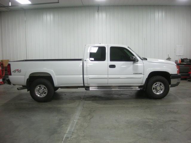 2005 Chevrolet Silverado 2500 for sale